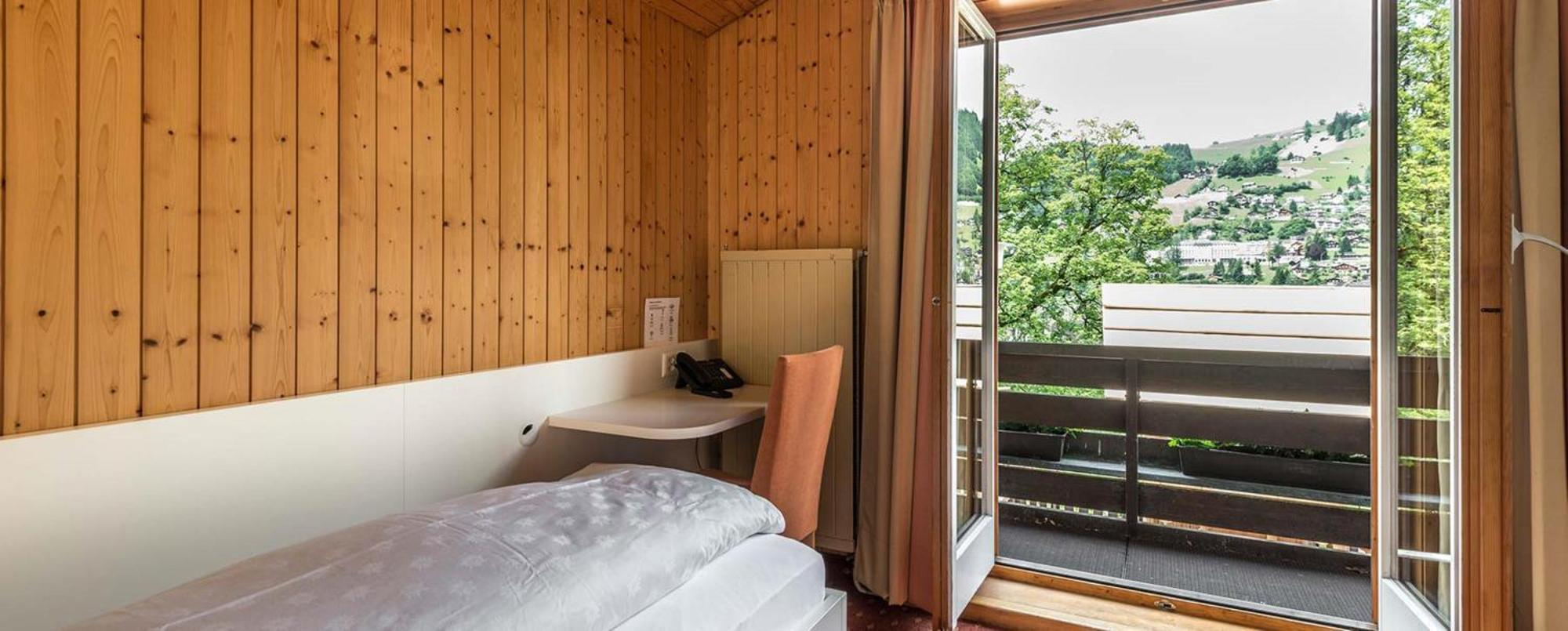 Hotel Restaurant Baenklialp Енгелберг Екстериор снимка