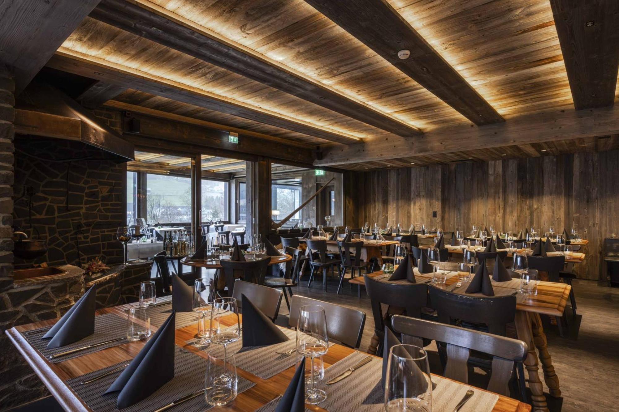 Hotel Restaurant Baenklialp Енгелберг Екстериор снимка